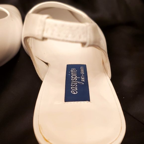EASY SPIRIT  Anti-Gravity White kid pump with sling strap Size 8.5 W New… - Picture 7 of 11